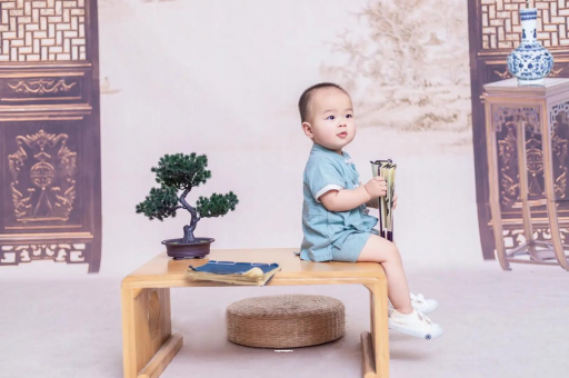 白银十个月宝宝可以吃盐吗